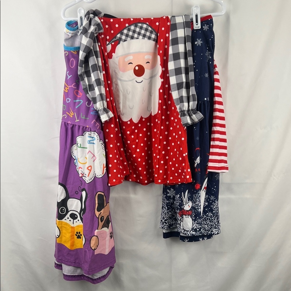 Girl’s Dresses - 3 Pack - Size 6 and 8 - Santa - Winter - Dogs